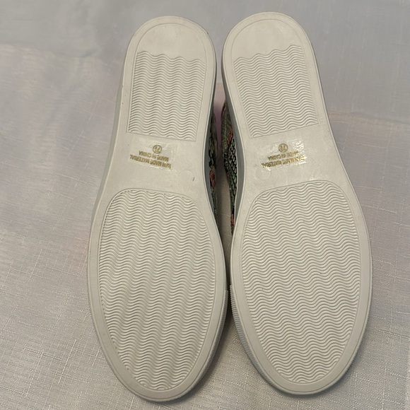 BRAND NEW Natural Breeze Multi Color Snake Skin pattern shoes size 7.5 - Picture 7 of 7